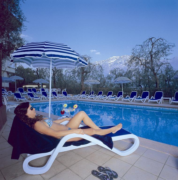Hotel Garden Limone sul Garda Extérieur photo