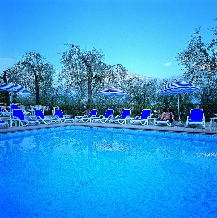 Hotel Garden Limone sul Garda Extérieur photo