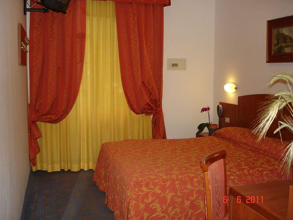Hotel Garden Limone sul Garda Extérieur photo
