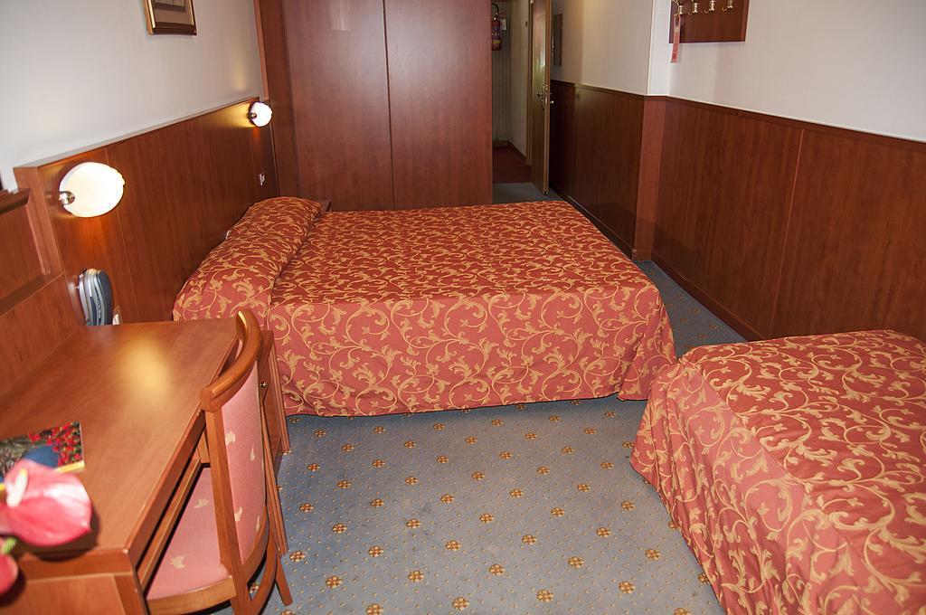 Hotel Garden Limone sul Garda Chambre photo