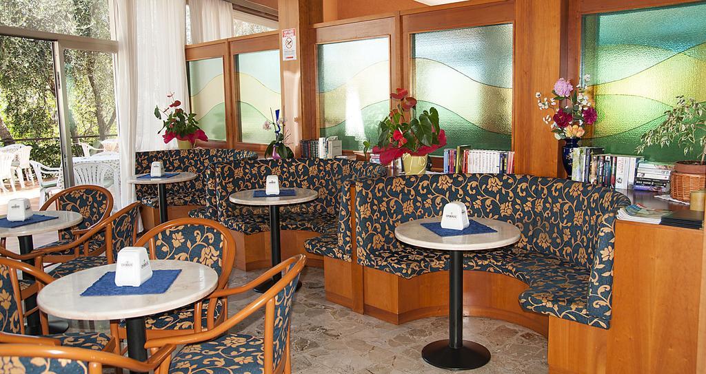 Hotel Garden Limone sul Garda Extérieur photo